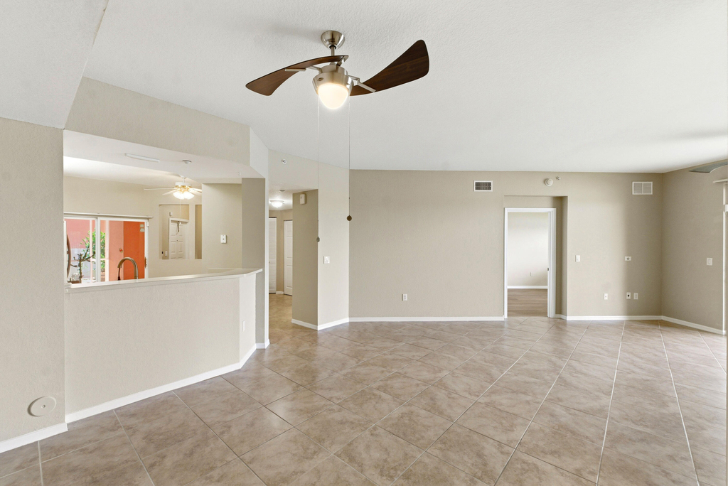 7765 Yardley Drive - Photo 11