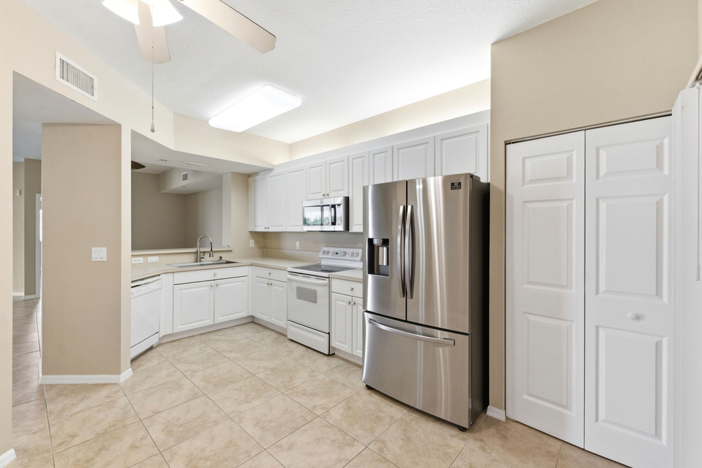 7765 Yardley Drive - Photo 0
