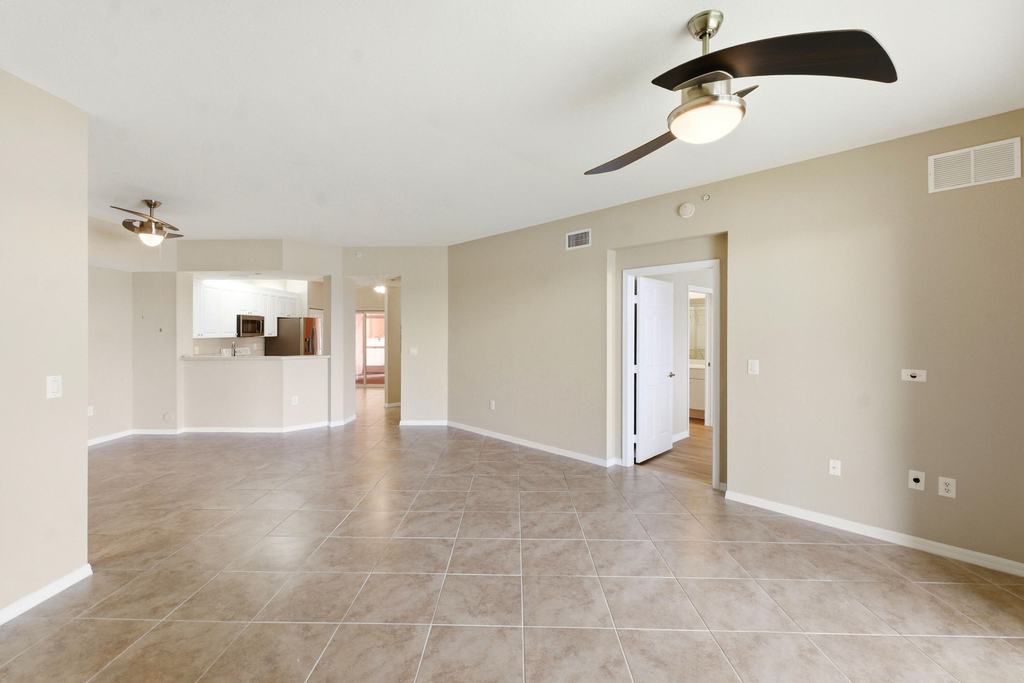 7765 Yardley Drive - Photo 29