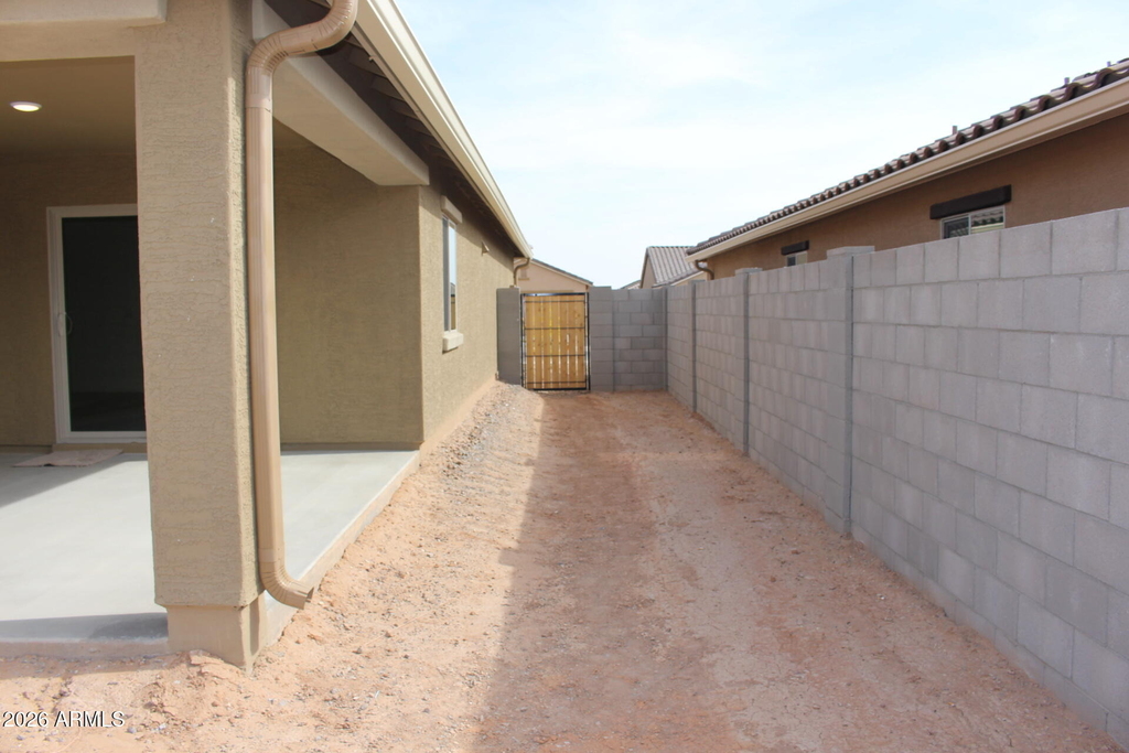 1552 E Inouye Drive - Photo 21