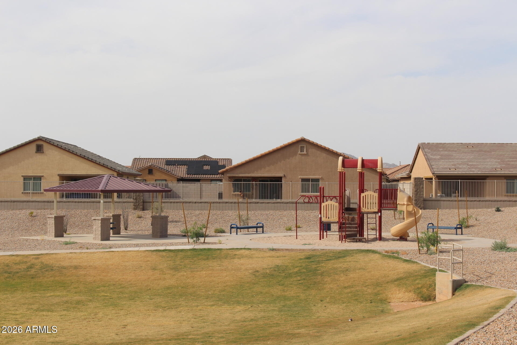 1552 E Inouye Drive - Photo 22