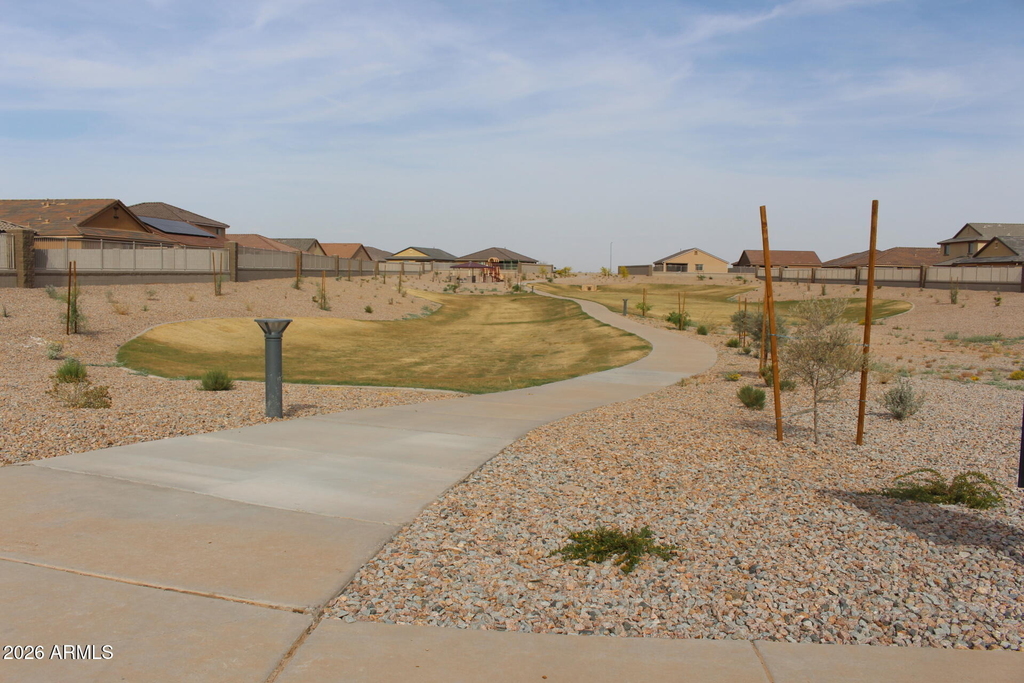 1552 E Inouye Drive - Photo 24