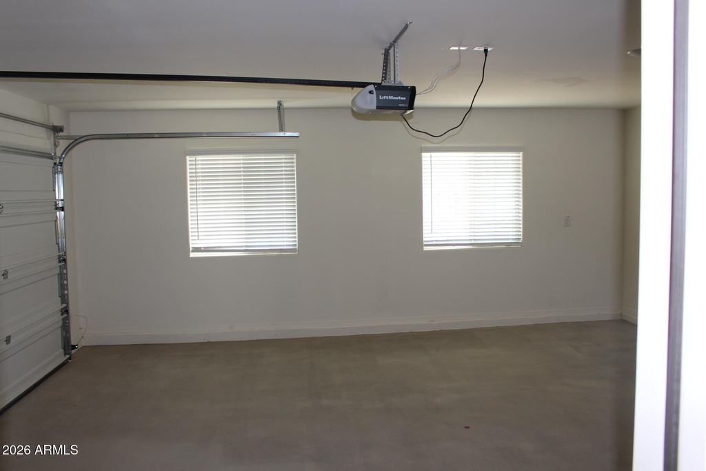 1552 E Inouye Drive - Photo 10