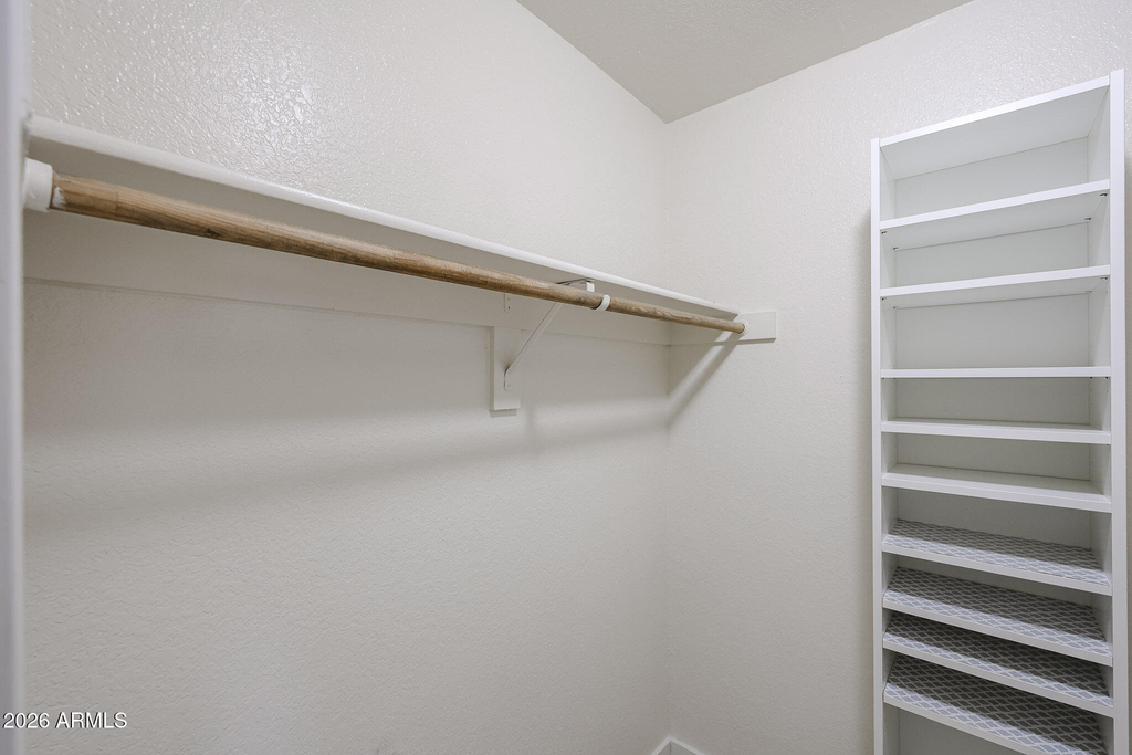 8787 E Mountain View Road - Photo 29