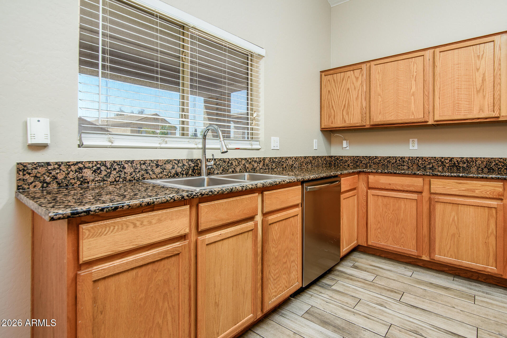 43395 W Wild Horse Trail - Photo 12