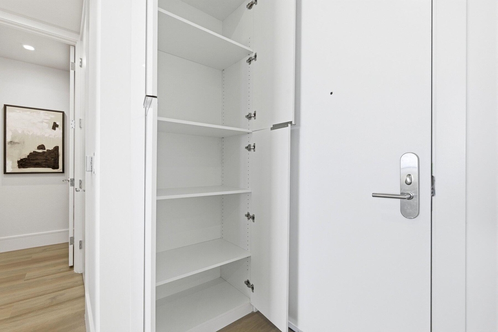 220 Lake Shore Drive - Photo 28