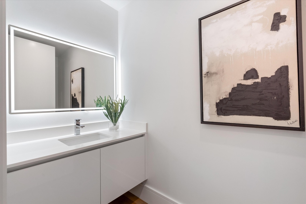 220 Lake Shore Drive - Photo 11