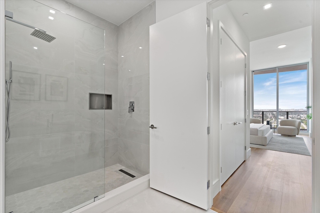 220 Lake Shore Drive - Photo 17