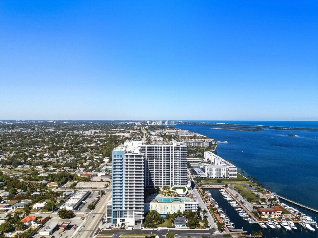 220 Lake Shore Drive - Photo 62