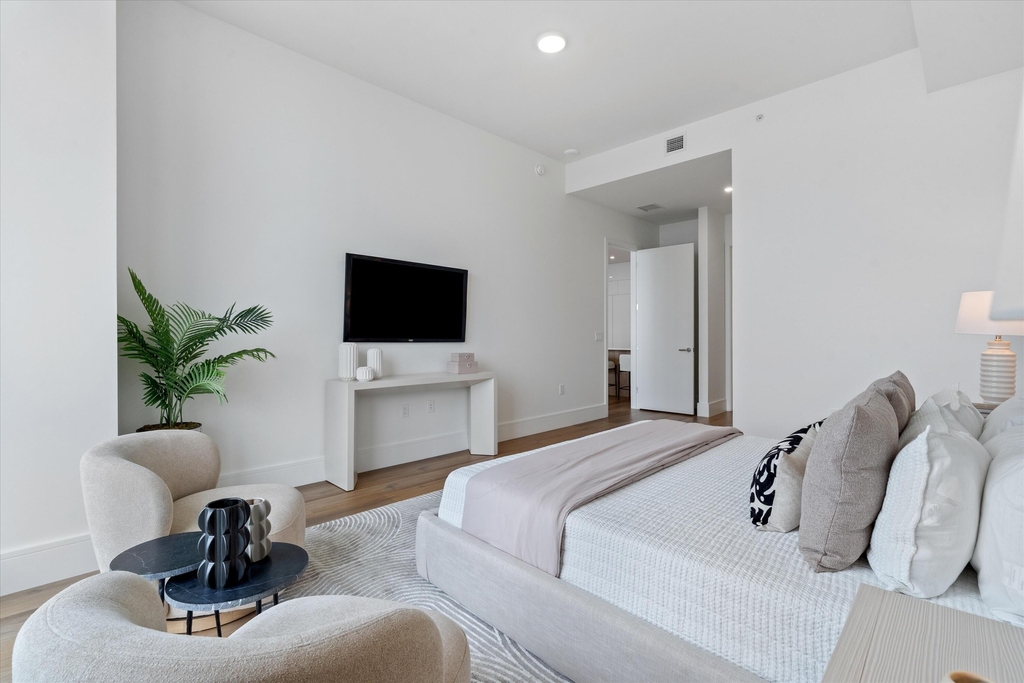 220 Lake Shore Drive - Photo 14