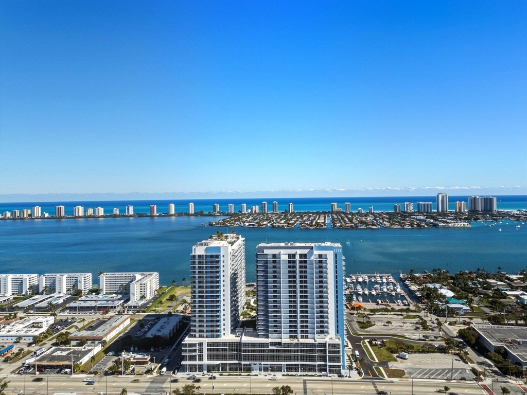 220 Lake Shore Drive - Photo 61