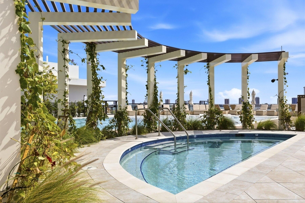 220 Lake Shore Drive - Photo 35