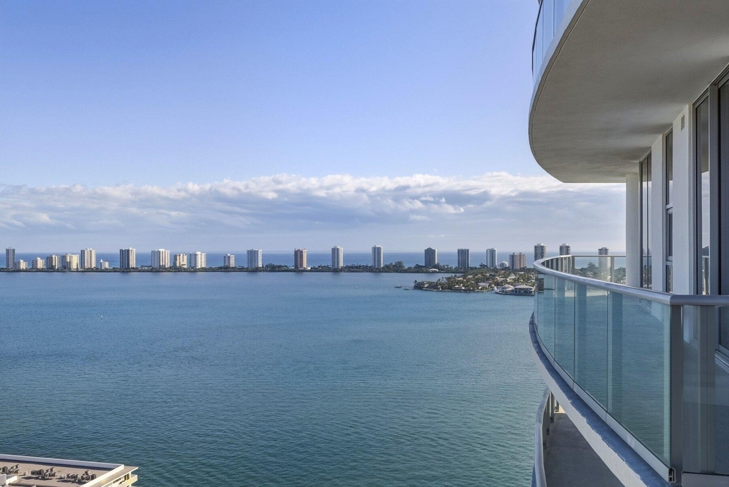 220 Lake Shore Drive - Photo 26