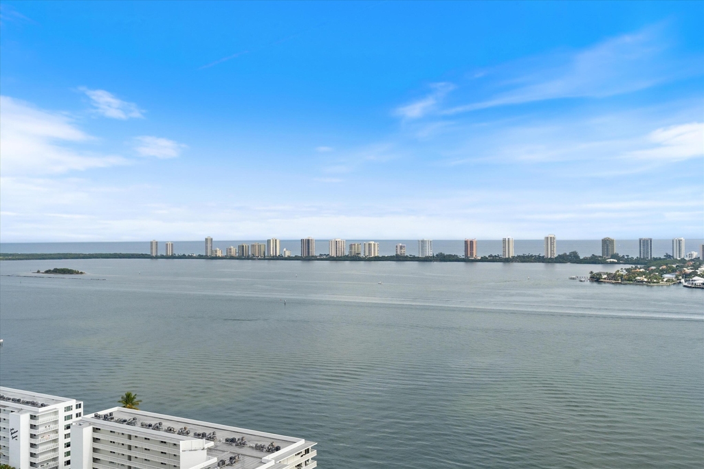 220 Lake Shore Drive - Photo 24