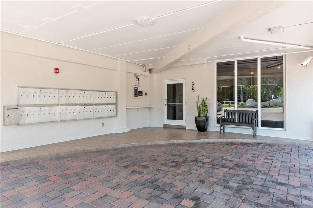 95 N Birch Road - Photo 33