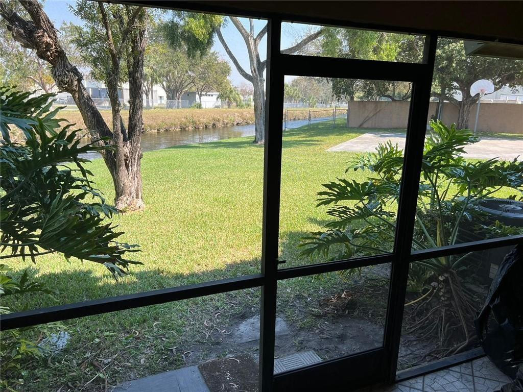 9015 W Sunrise Boulevard - Photo 9
