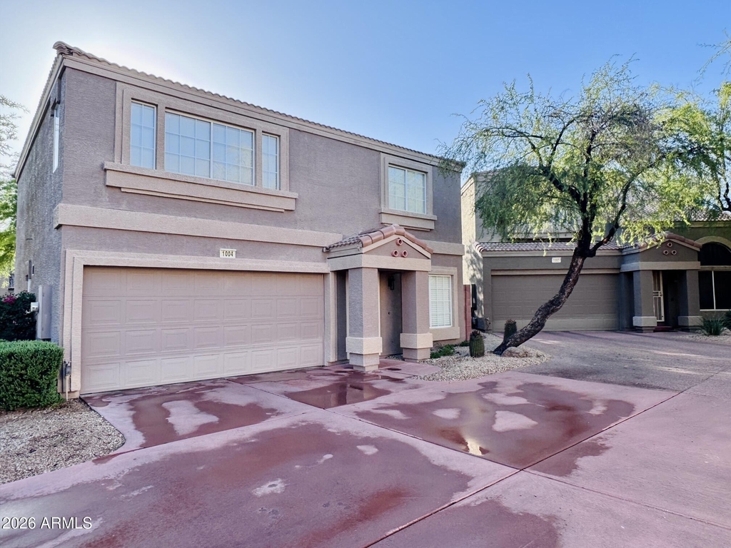 17606 N 17th Place - Photo 0