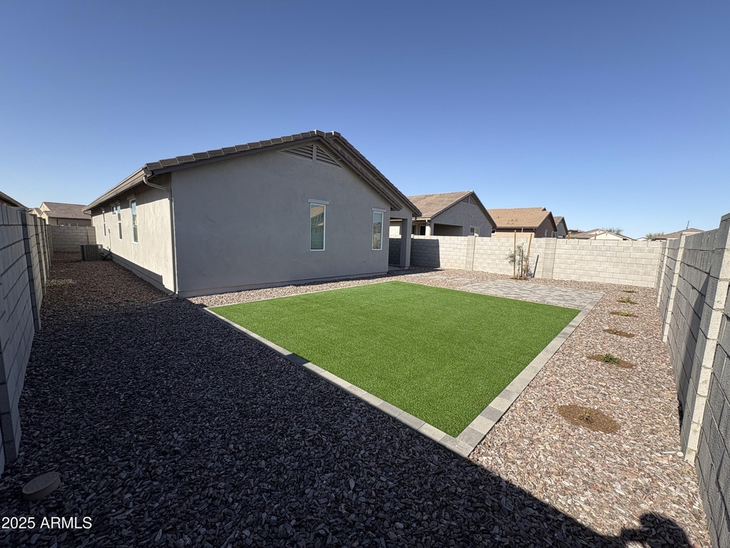 13248 W Hackamore Drive - Photo 25