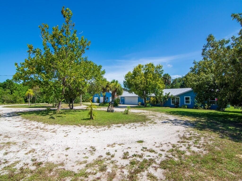 725 Sw 4th Ave Avenue Sw - Photo 1