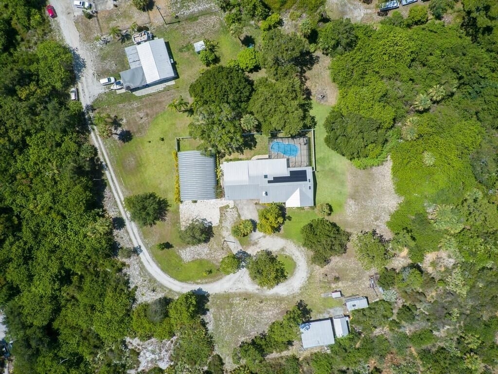 725 Sw 4th Ave Avenue Sw - Photo 0