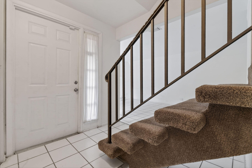 3502 Gardens E Drive - Photo 6