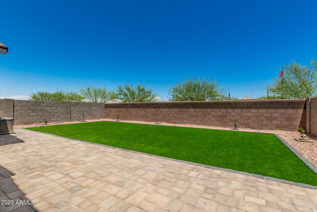 36501 N Senepol Street - Photo 30