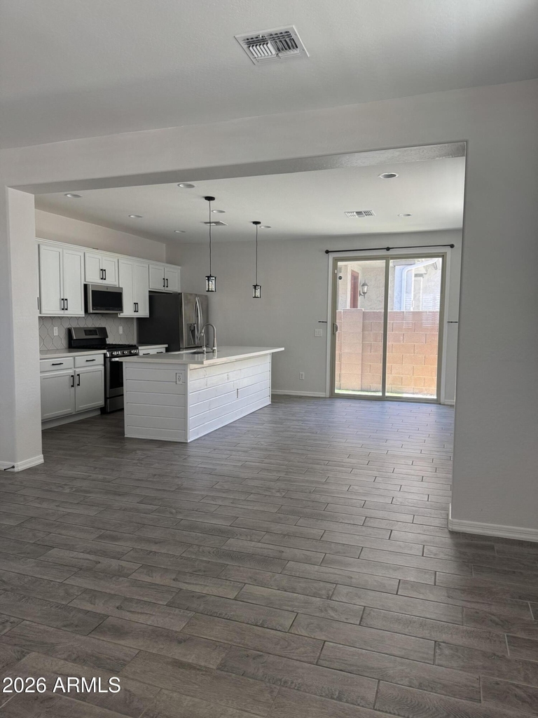 25202 N 142nd Drive - Photo 13