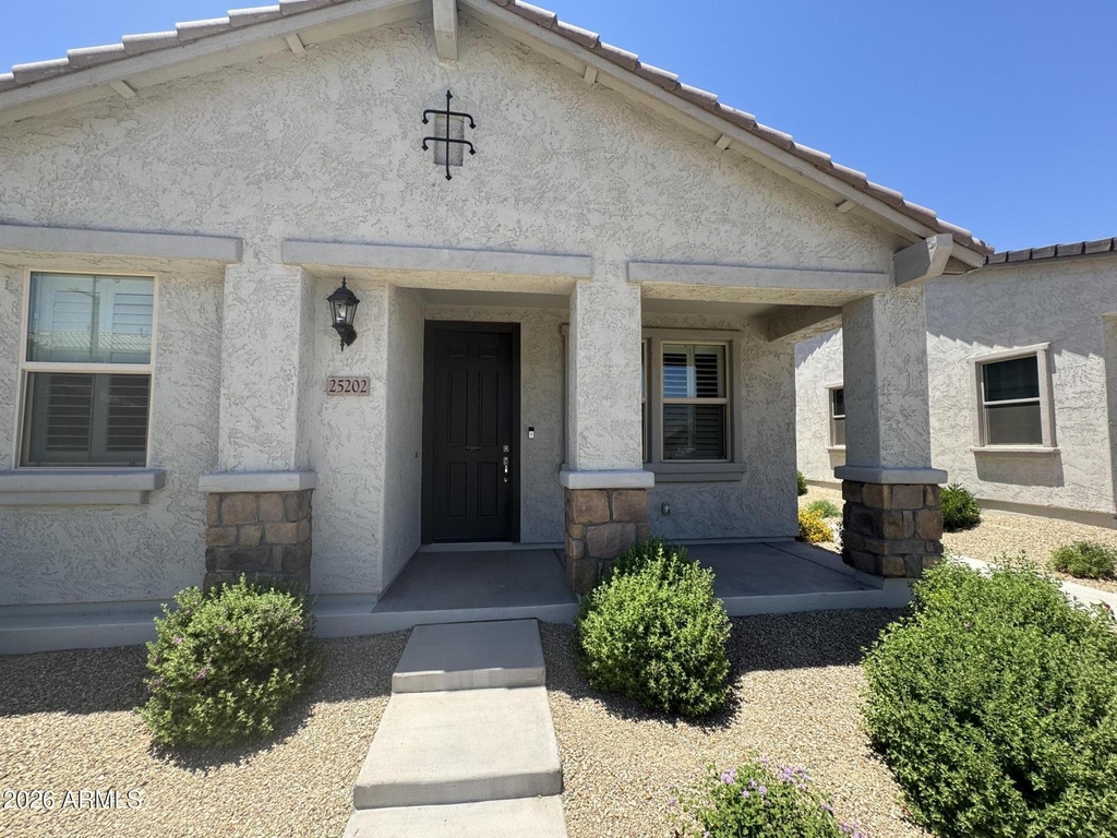 25202 N 142nd Drive - Photo 4
