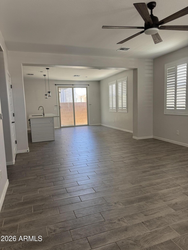 25202 N 142nd Drive - Photo 9