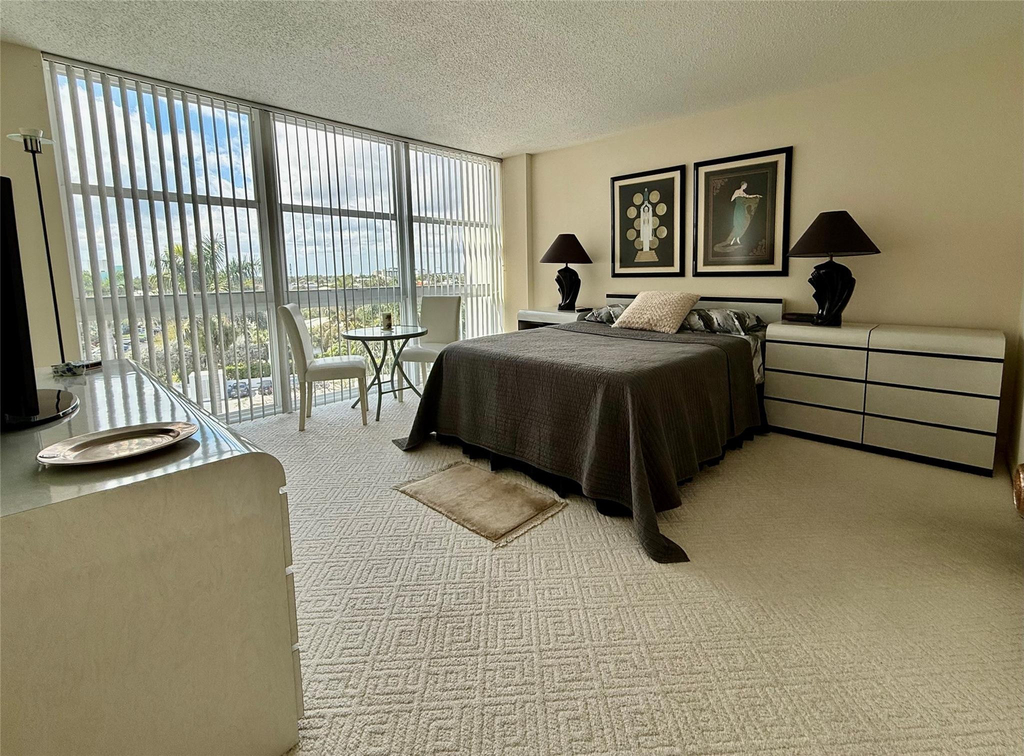 2841 N Ocean Boulevard - Photo 9