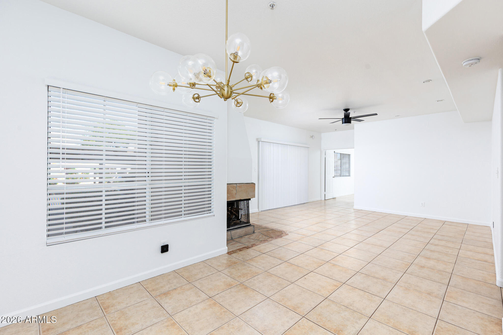 11333 N 92nd Street - Photo 2