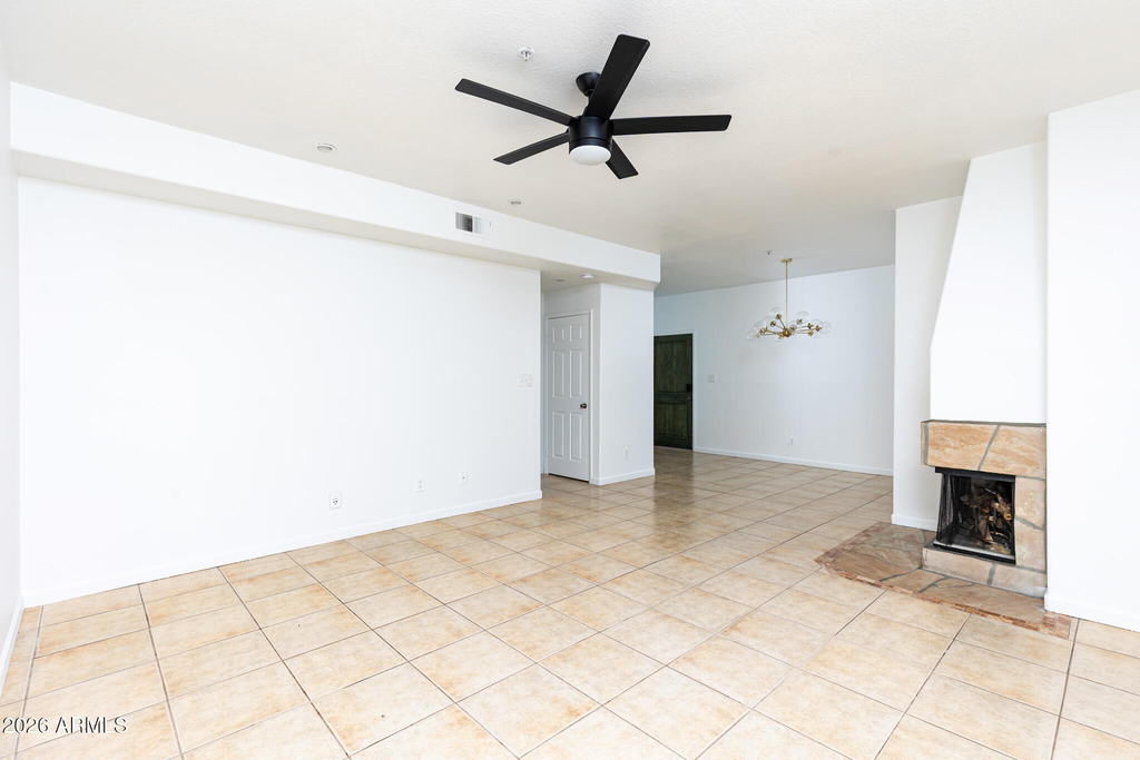 11333 N 92nd Street - Photo 5