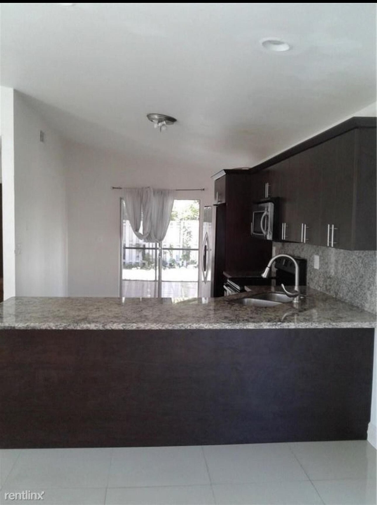 14025 Langley Place - Photo 2