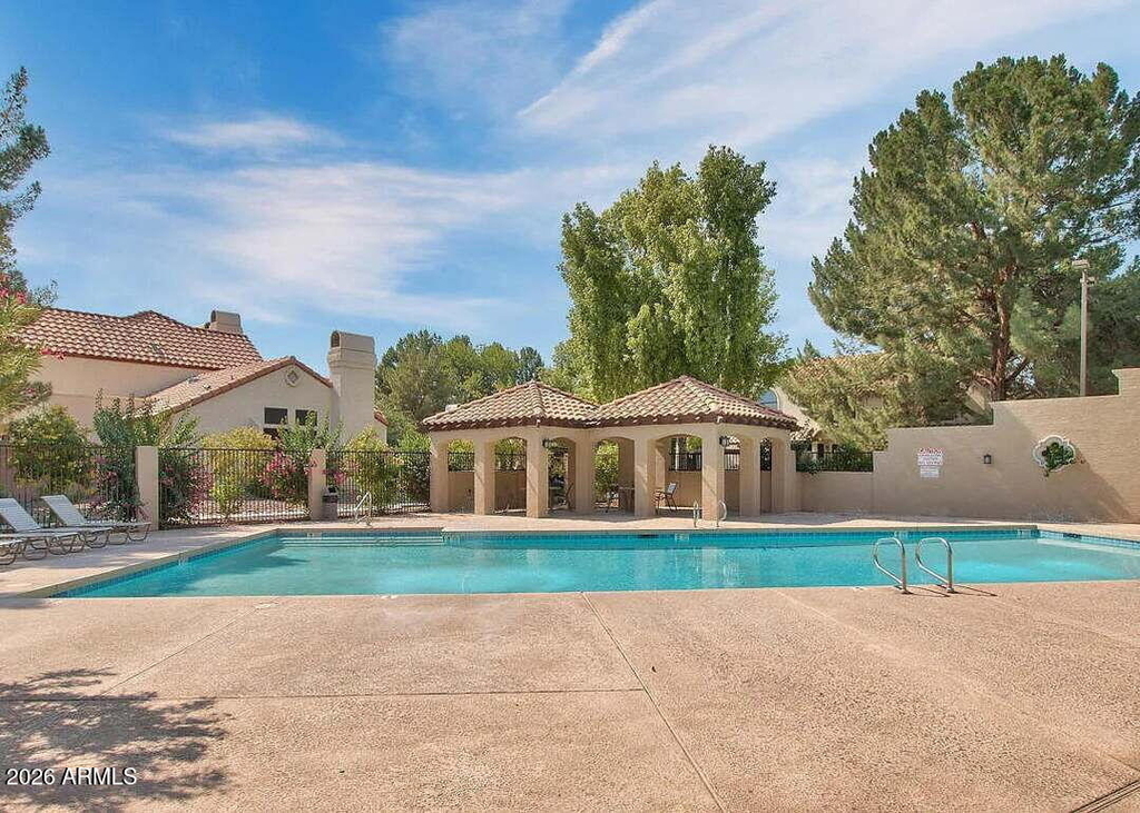 921 W University Drive - Photo 1
