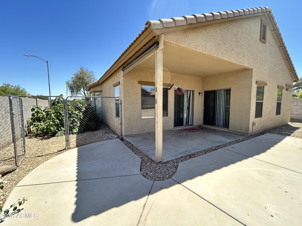 17218 W Country Gables Drive - Photo 24
