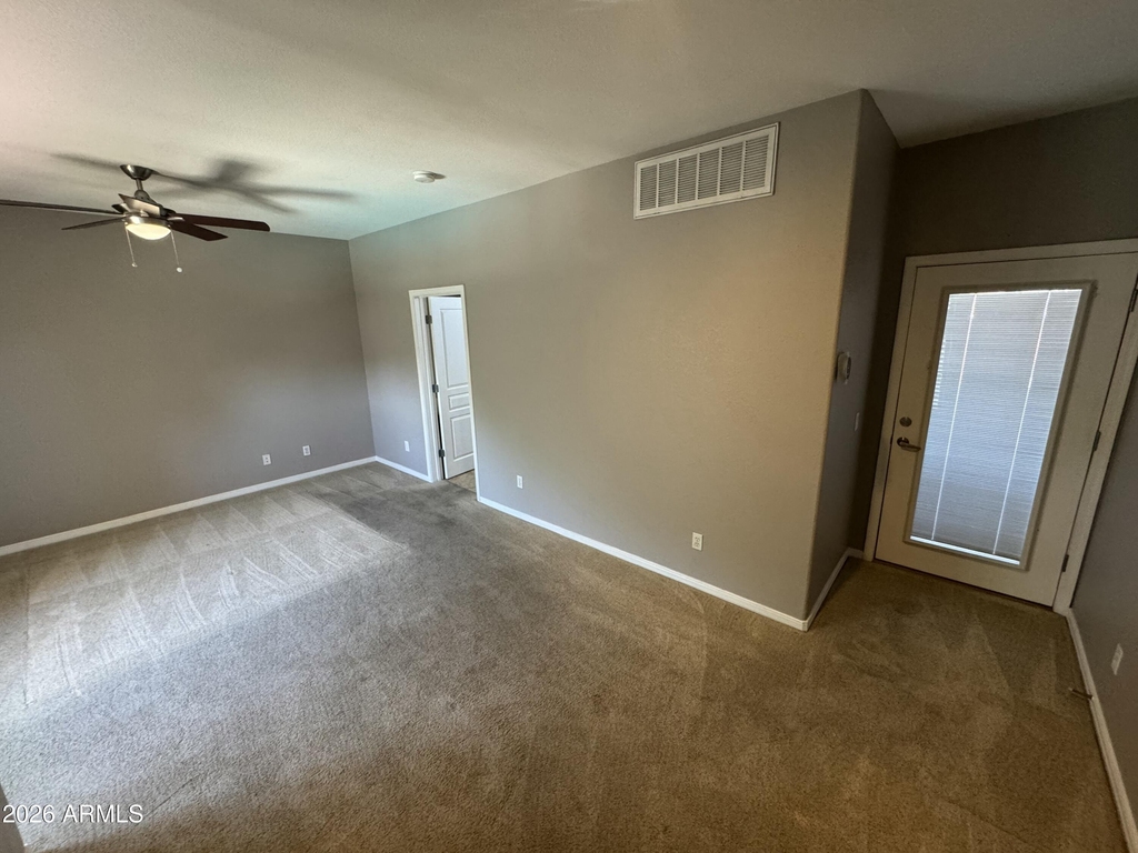 123 N Washington Street - Photo 7