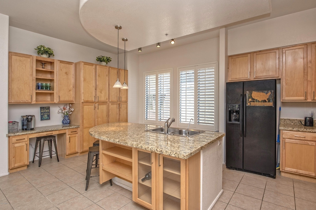 6745 N 93rd Avenue - Photo 7