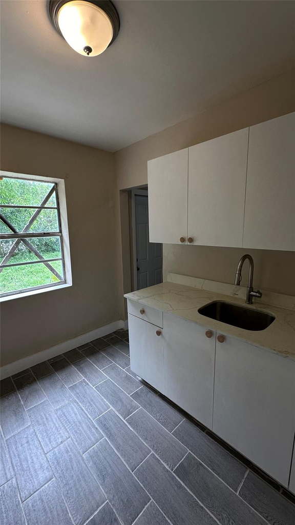 591 Nw 187th Street - Photo 11