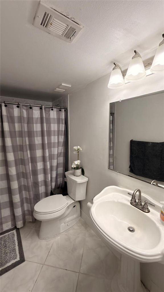 110 Lake Emerald Drive - Photo 8