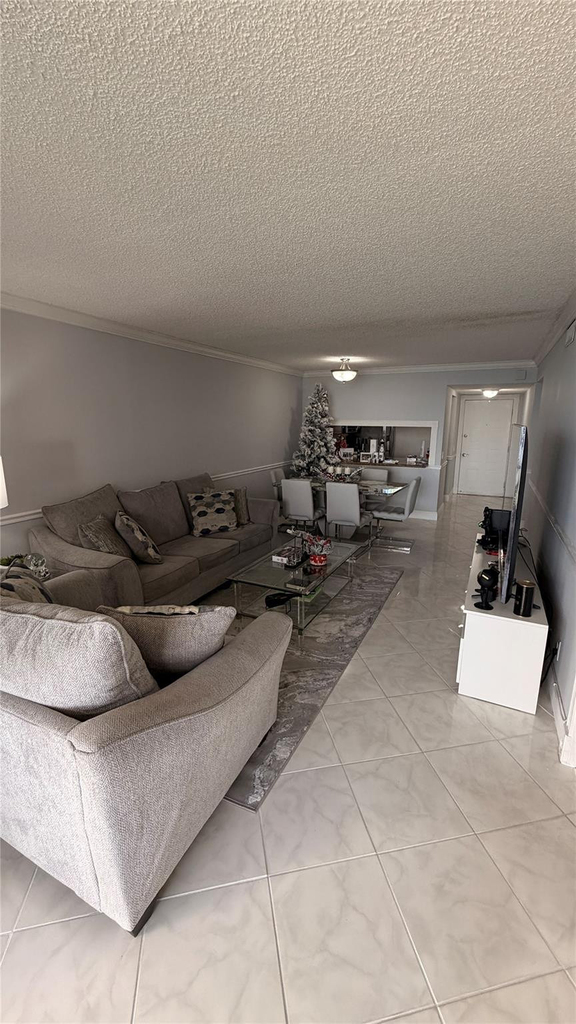 110 Lake Emerald Drive - Photo 6