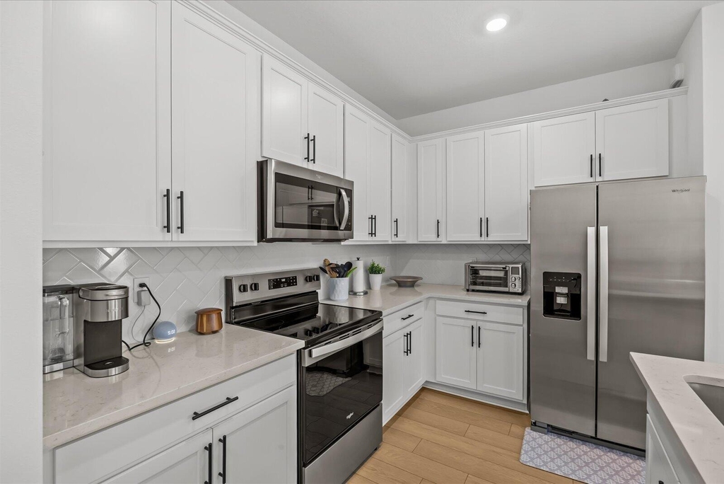276 Sw Sally Way - Photo 11