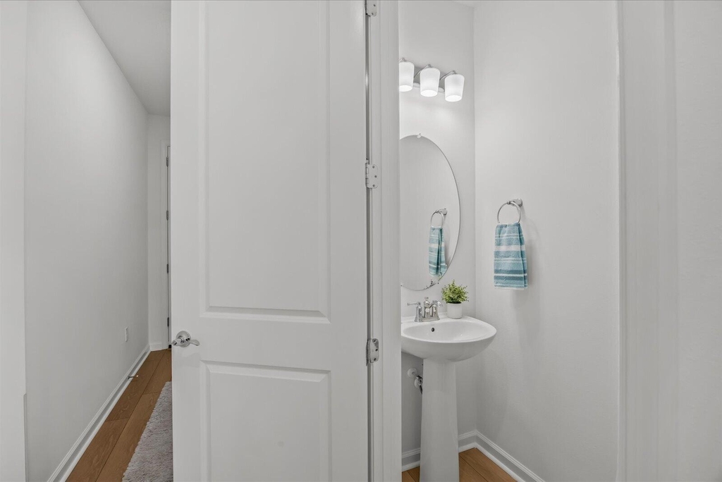 276 Sw Sally Way - Photo 6