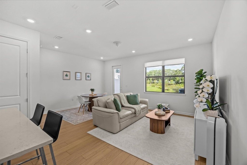 276 Sw Sally Way - Photo 13
