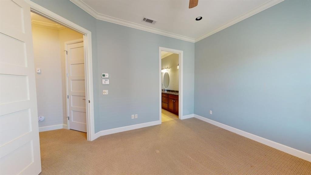205 N Geary Avenue - Photo 19