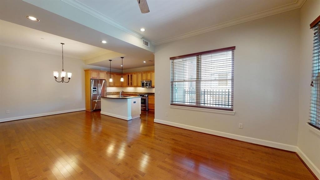 205 N Geary Avenue - Photo 6