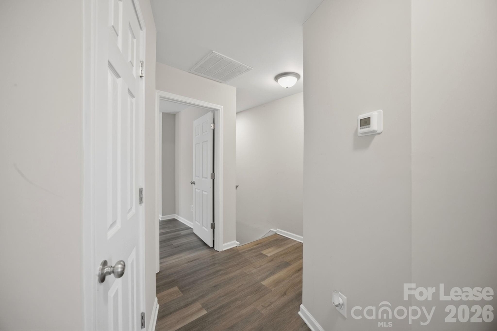1361 Ontario Drive - Photo 20