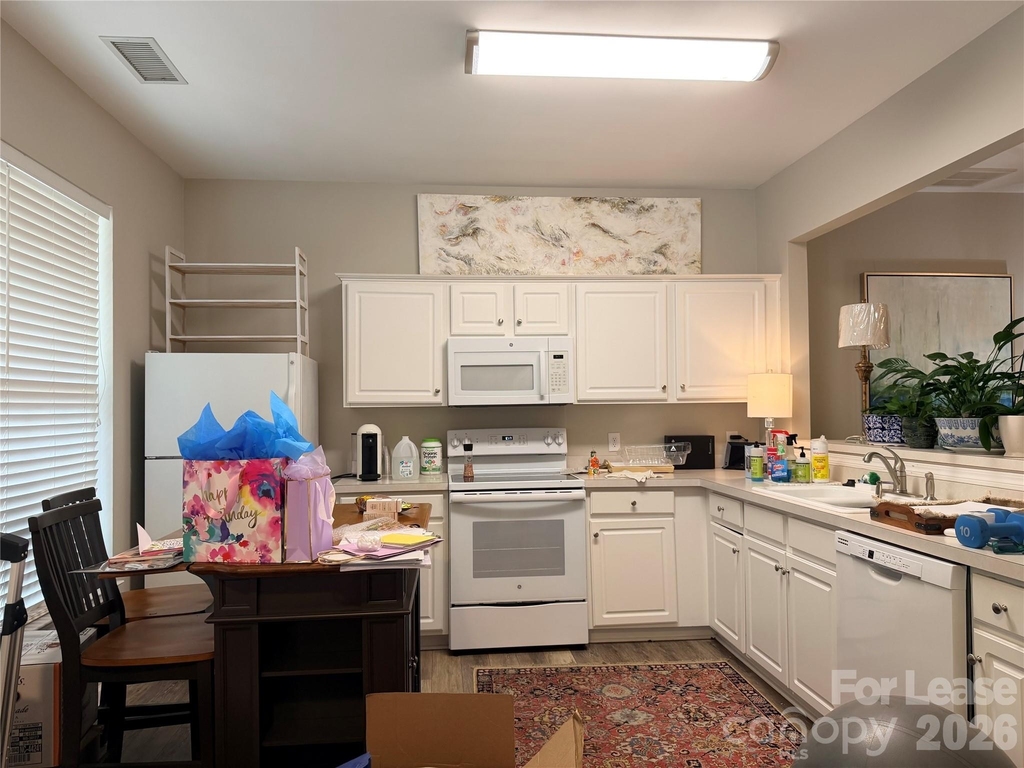 6626 Rothchild Drive - Photo 4