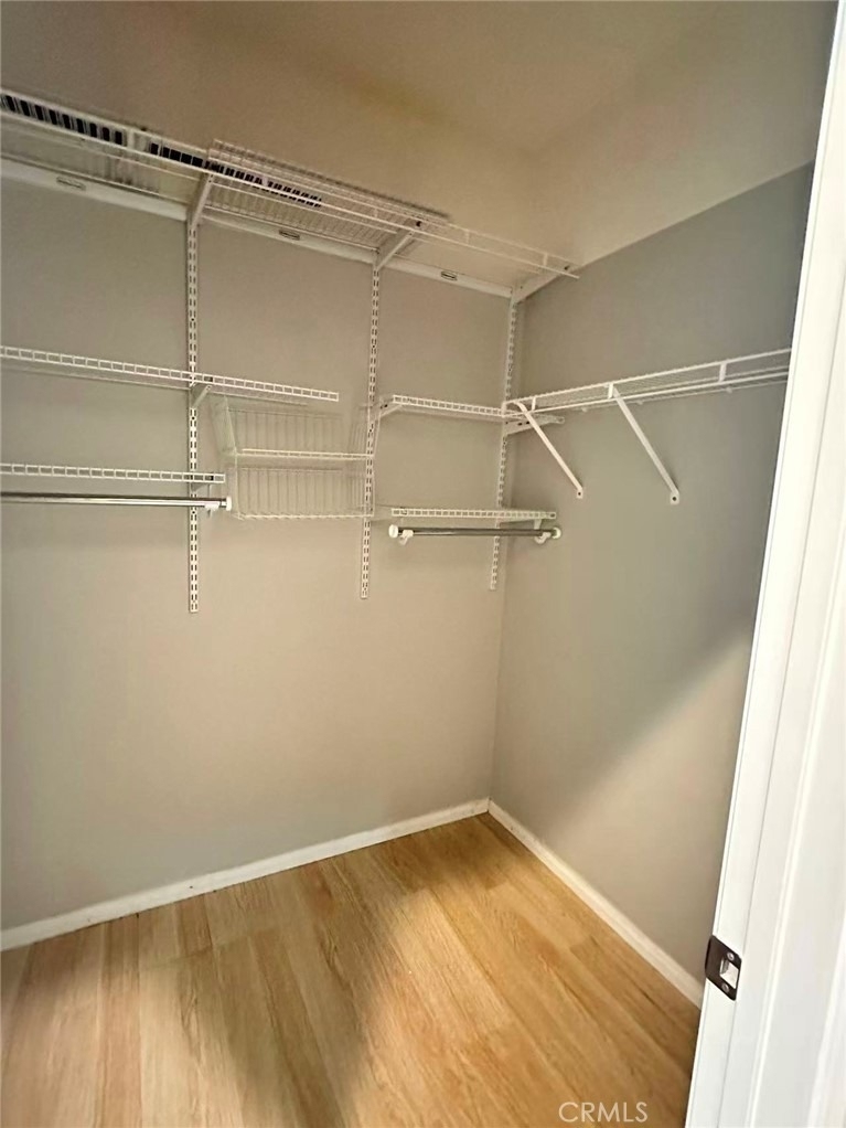 22358 Hawthorn - Photo 9
