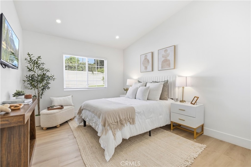 9355 Ruffner - Photo 8