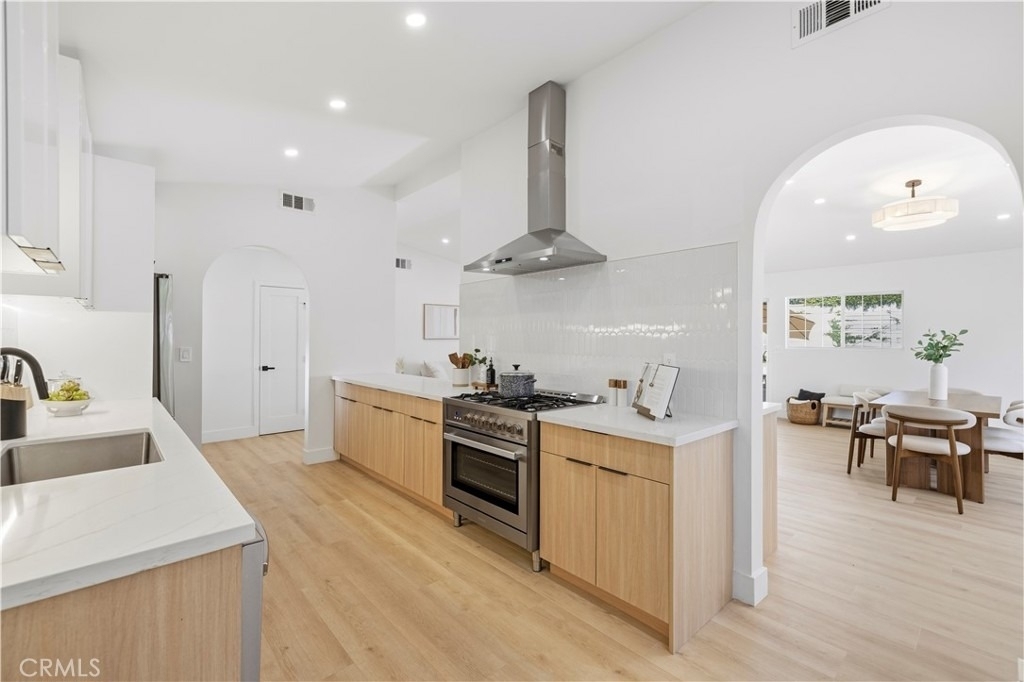 9355 Ruffner - Photo 3